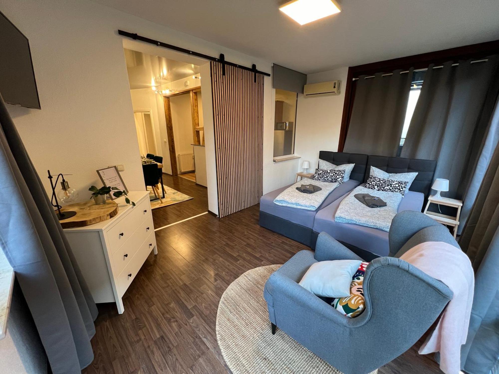Apartment Humboldt 3 Schlafzimmer,Wifi, Netflix Parken, Terrasse, Klimatisiert, Naehe Zentrum Ена Экстерьер фото