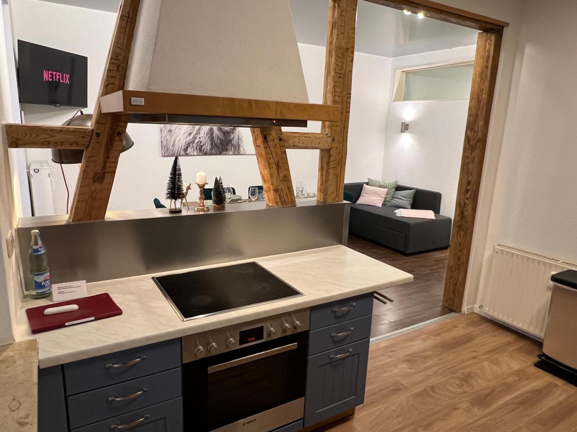 Apartment Humboldt 3 Schlafzimmer,Wifi, Netflix Parken, Terrasse, Klimatisiert, Naehe Zentrum Ена Экстерьер фото