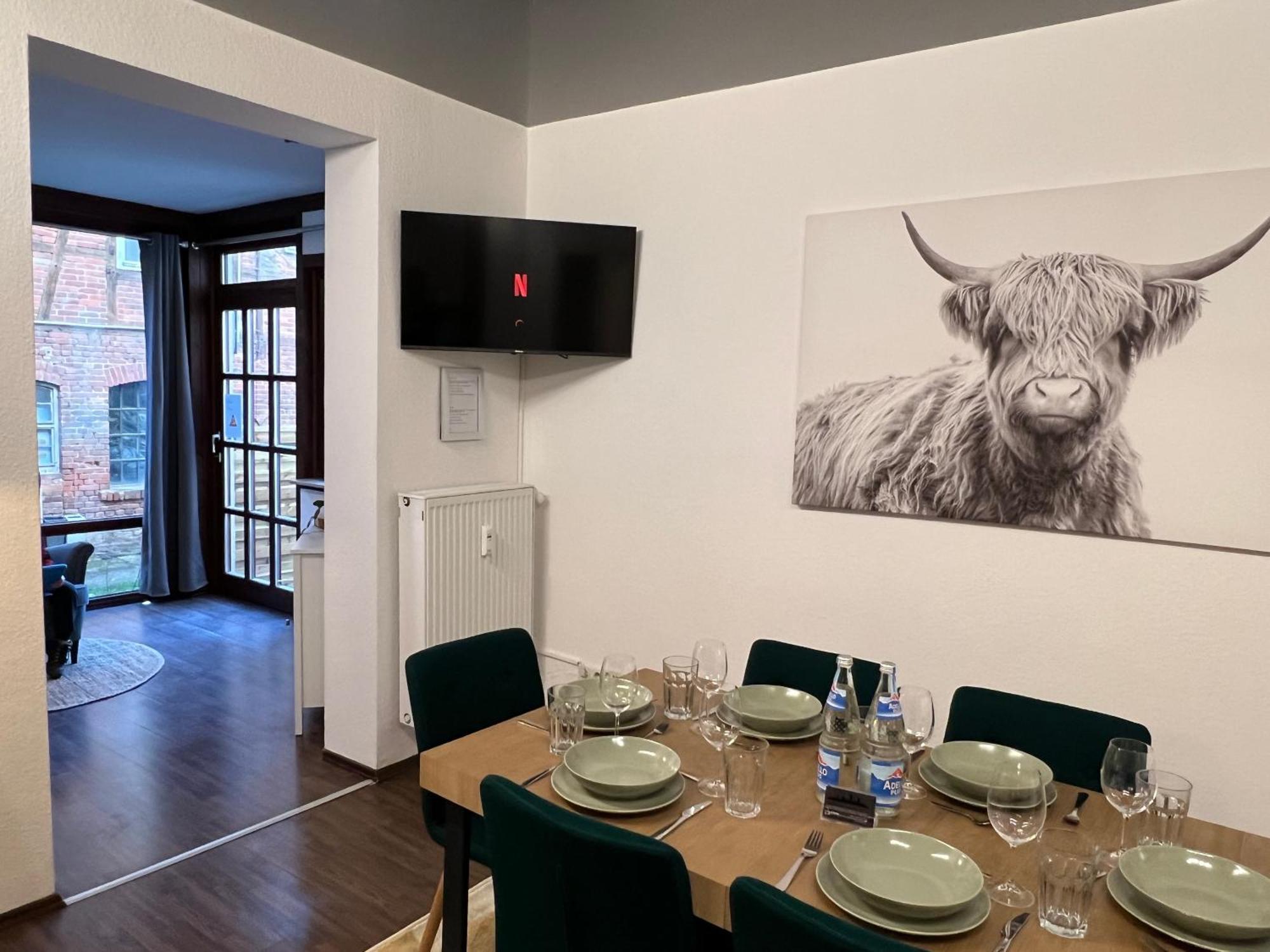 Apartment Humboldt 3 Schlafzimmer,Wifi, Netflix Parken, Terrasse, Klimatisiert, Naehe Zentrum Ена Экстерьер фото