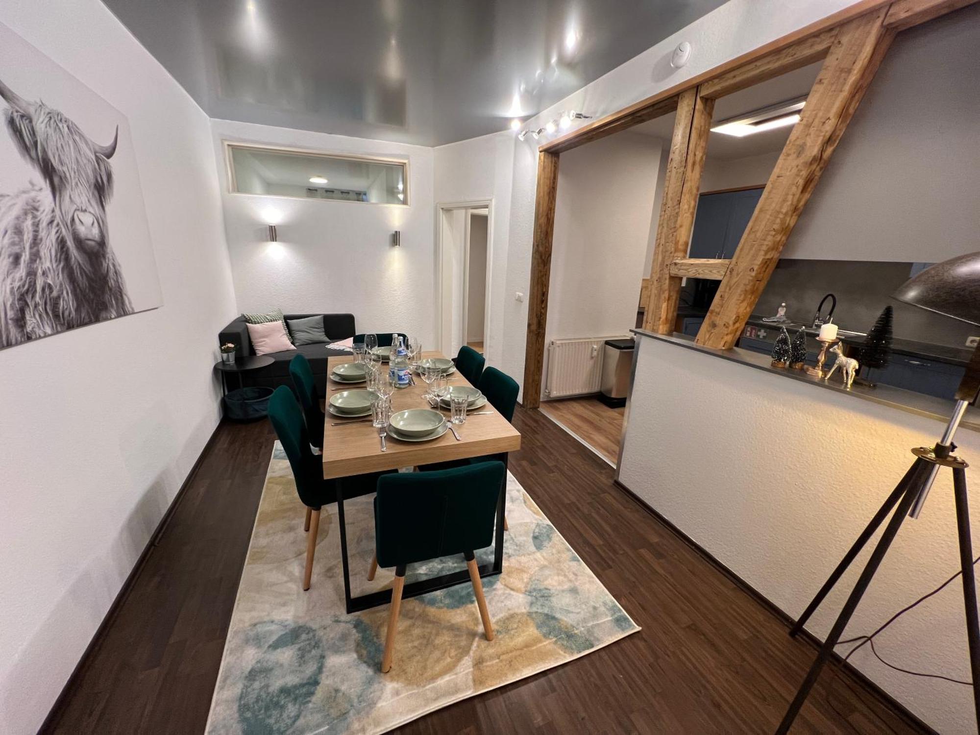 Apartment Humboldt 3 Schlafzimmer,Wifi, Netflix Parken, Terrasse, Klimatisiert, Naehe Zentrum Ена Экстерьер фото